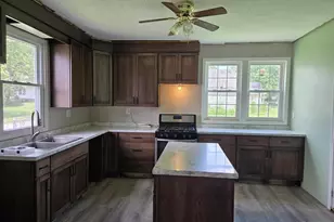 112 N Walnut, Versailles, IL 62378 - Photo 8