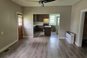 112 N Walnut, Versailles, IL 62378 - Photo 4