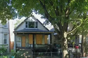 6439 S Bishop St, Chicago, IL 60636 - Photo 1