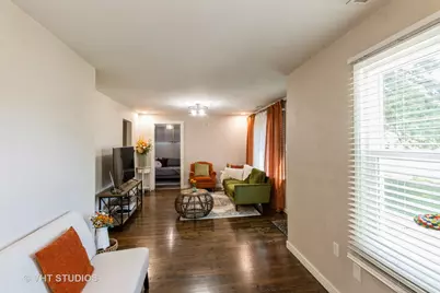 113 Pheasant Trail, Lake in the Hills, IL 60156 - Photo 4