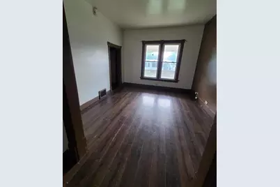 15240 Turlington Avenue, Harvey, IL 60426 - Photo 4