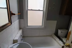 15240 Turlington Ave, Harvey, IL 60426 - Photo 8