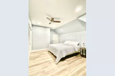 1455 W Highland Avenue #2R, Chicago, IL 60660 - Photo 8