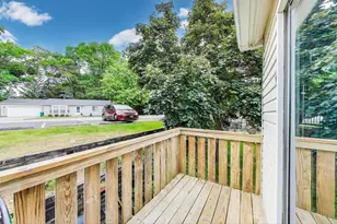 127 Forest Ave, Fox Lake, IL 60020 - Photo 10