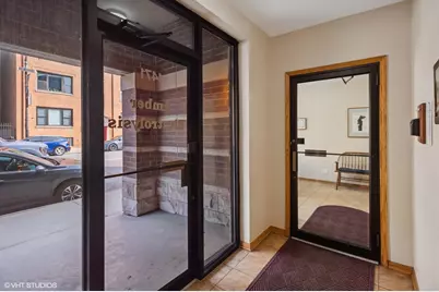 1471 W Irving Park Road, Chicago, IL 60613 - Photo 2