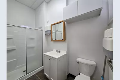 4235 W Fullerton Avenue, Chicago, IL 60639 - Photo 8