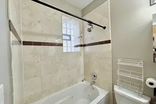 3205 W George St, Chicago, IL 60618 - Photo 14