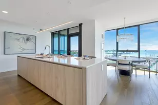 211 N Harbor Dr, Chicago, IL 60601 - Photo 4