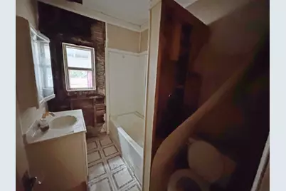 43 Westclox Avenue, Peru, IL 61354 - Photo 14