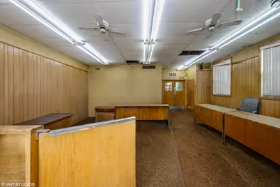 6712 N Crawford Avenue, Lincolnwood, IL 60712 - Photo 4