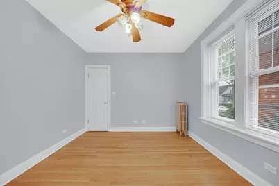 4834 W Henderson Street #1B, Chicago, IL 60641 - Photo 12