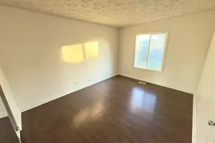 30W105 Maplewood Dr, Warrenville, IL 60555 - Photo 10