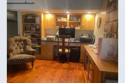 212 N Center Street #205, Bloomington, IL 61701 - Photo 6