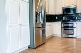 1308 Axcel Ln, Sycamore, IL 60178 - Photo 2