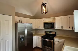 457 Hadley Ct, Bartlett, IL 60103 - Photo 6