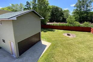 4185 Eastwood Pl, Park City, IL 60085 - Photo 38