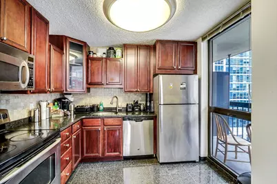33 W Delaware Place #13A, Chicago, IL 60610 - Photo 12