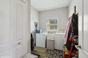 21042 Lakewoods Ln, Shorewood, IL 60404 - Photo 18