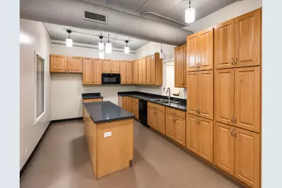 12151 S Western Avenue SE #12151, Blue Island, IL 60406 - Photo 14