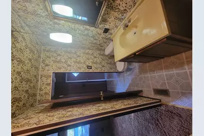 353 W Monroe Street #C3, Monticello, IL 61856 - Photo 8