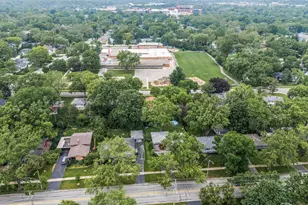 313 W Gartner Rd, Naperville, IL 60540 - Photo 24