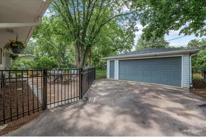 313 W Gartner Road, Naperville, IL 60540 - Photo 22