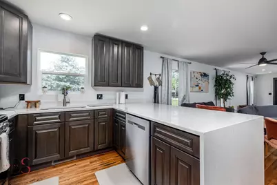 1845 Lasalle Street, Ottawa, IL 61350 - Photo 12