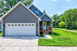 1845 La Salle St, Ottawa, IL 61350 - Photo 2