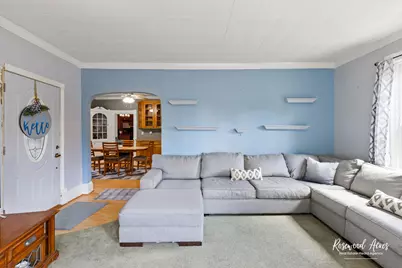 409 E Main Street, Peotone, IL 60468 - Photo 2