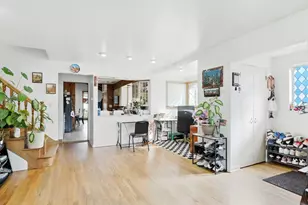 3814 W Sherwin Ave, Lincolnwood, IL 60712 - Photo 6