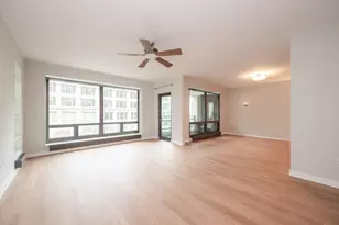 130 N Garland Ct, Chicago, IL 60602 - Photo 20