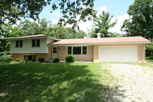 29724 Allentown Rd, Mackinaw, IL 61755 - Photo 32
