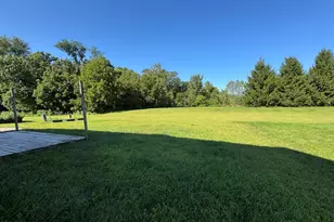 405 Preserve Dr, Genoa, IL 60135 - Photo 24