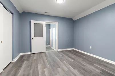 6541 S Hermitage Avenue, Chicago, IL 60636 - Photo 12