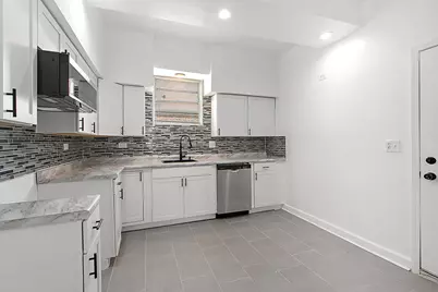 6541 S Hermitage Avenue, Chicago, IL 60636 - Photo 8