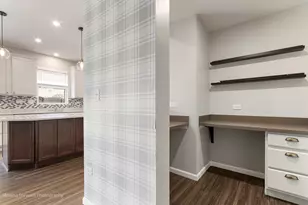 2003 Seaview Dr, Aurora, IL 60503 - Photo 38