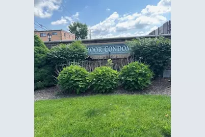 1117 Leavitt Avenue #110, Flossmoor, IL 60422 - Photo 2