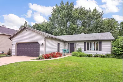 609 N Lyle Avenue, Elgin, IL 60123 - Photo 1