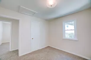 525 E Hickory St, Watseka, IL 60970 - Photo 20