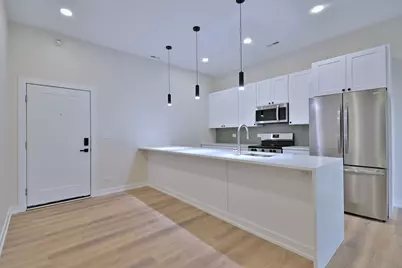 7518 Madison Street #E, Forest Park, IL 60130 - Photo 6