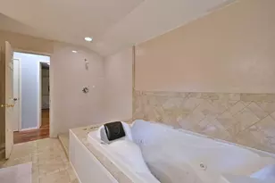 446 S Stratford Ave, Elmhurst, IL 60126 - Photo 18