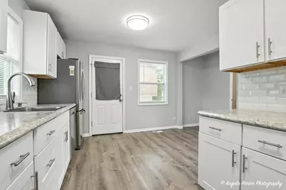 4420 Clearview Drive, McHenry, IL 60050 - Photo 10