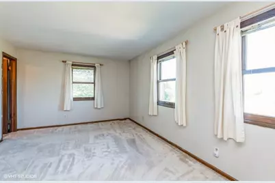 1607 Wheeler Road, Kirkland, IL 60146 - Photo 22