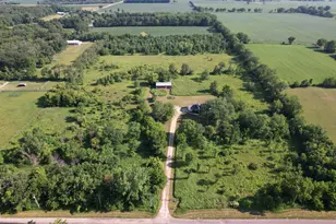 1607 Wheeler Rd, Kirkland, IL 60146 - Photo 38