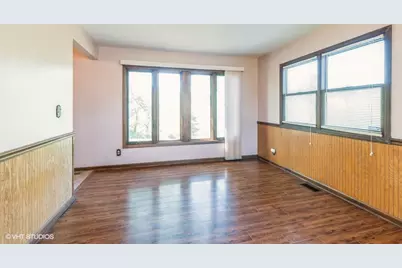 1607 Wheeler Road, Kirkland, IL 60146 - Photo 14