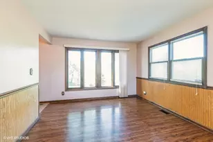 1607 Wheeler Rd, Kirkland, IL 60146 - Photo 14