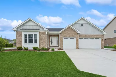 9014 Gloucester Road, Woodridge, IL 60517 - Photo 1