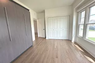 9014 Gloucester Rd, Woodridge, IL 60517 - Photo 20