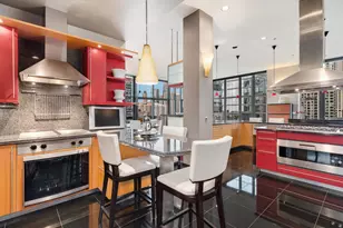 333 W Hubbard St, Chicago, IL 60654 - Photo 14