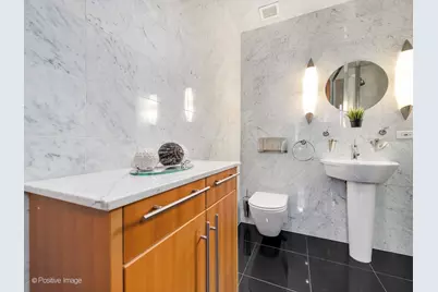 333 W Hubbard Street #1006, Chicago, IL 60654 - Photo 48